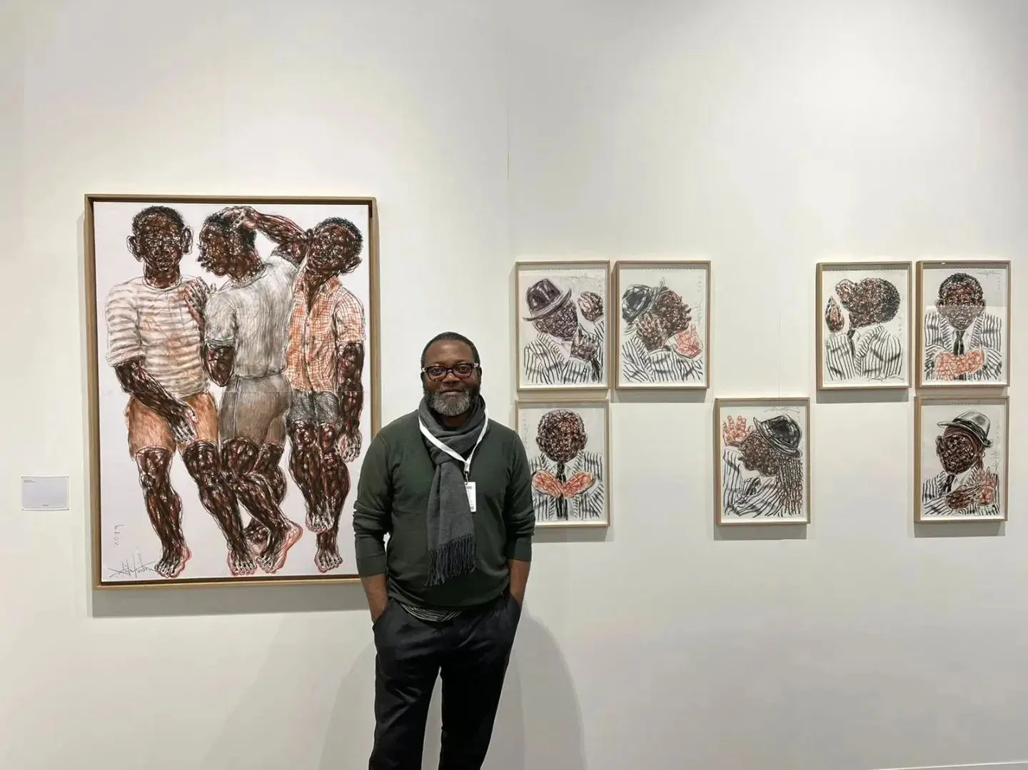 Lire la suite à propos de l’article Salifou Lindou, l&rsquo;artiste camerounais qui brille sur la scène mondiale par son art