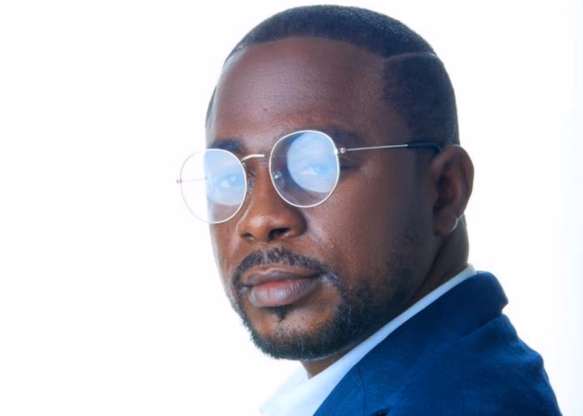 Read more about the article Yvan Ango: a remarkable career in the Cameroonian media landscape
