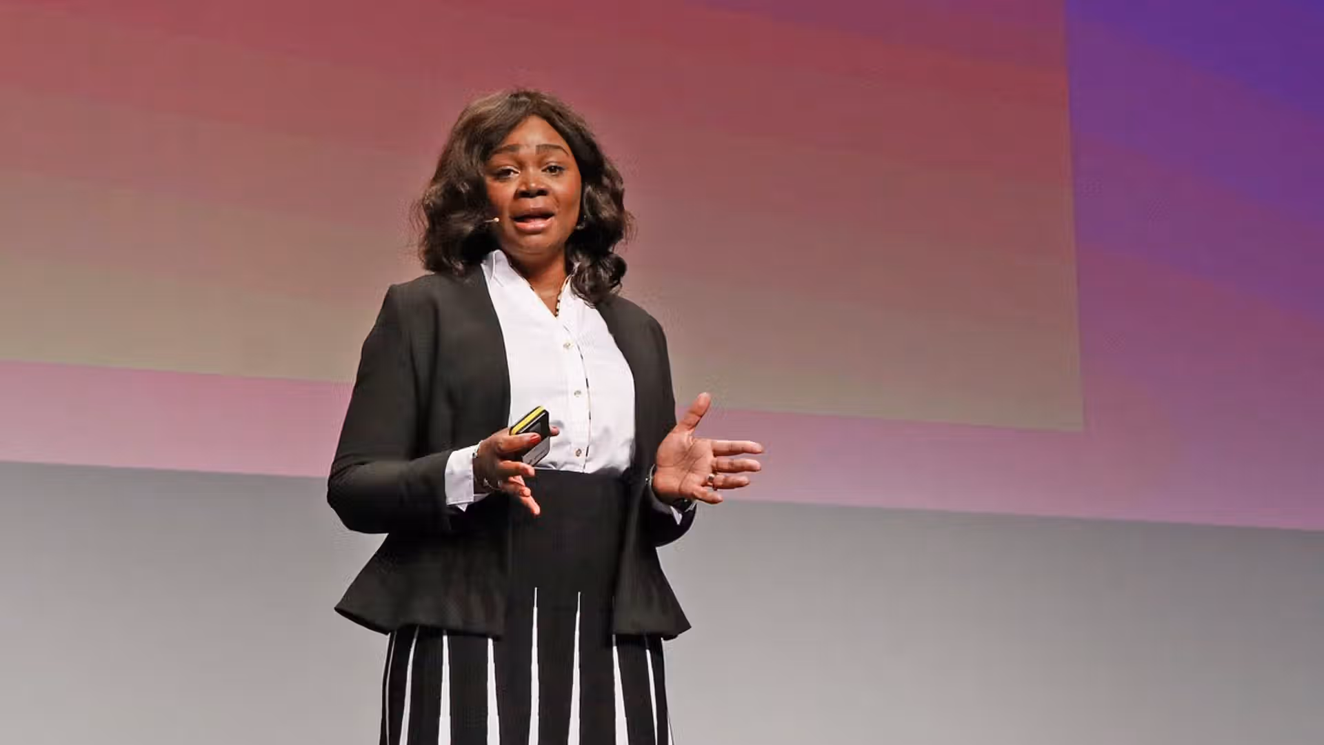 Lire la suite à propos de l’article Yvonne Oum Epse Bettkober : un atout pour l&rsquo;ambition continentale du Cameroun